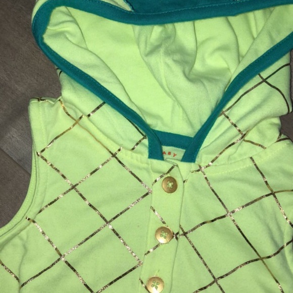 New Cat & jack pineapple romper - Picture 2 of 2